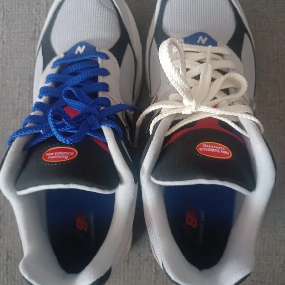 New Balance 2002r Dtlr Size 10 Pre Owned - Picture 4 of 7